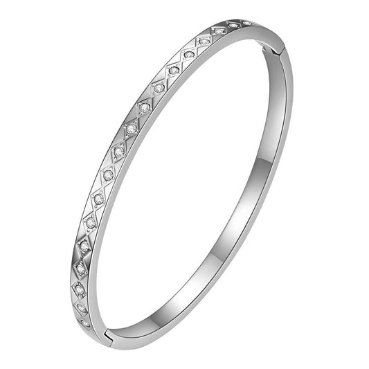 Geometric Diamond-Patterned Silver Bangle